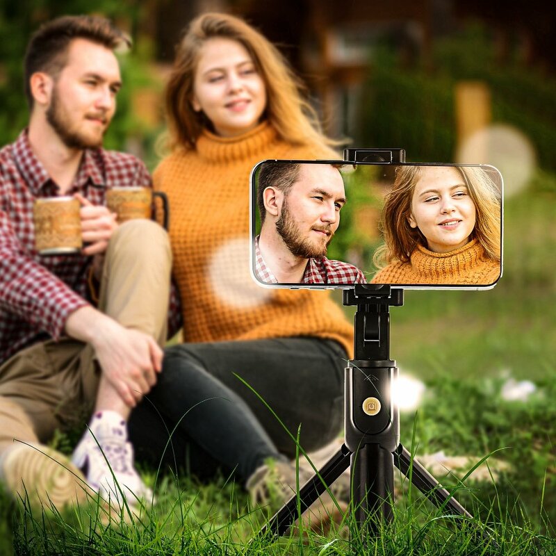 Selfie stick cu tripod si telecomanda Bluetooth K07