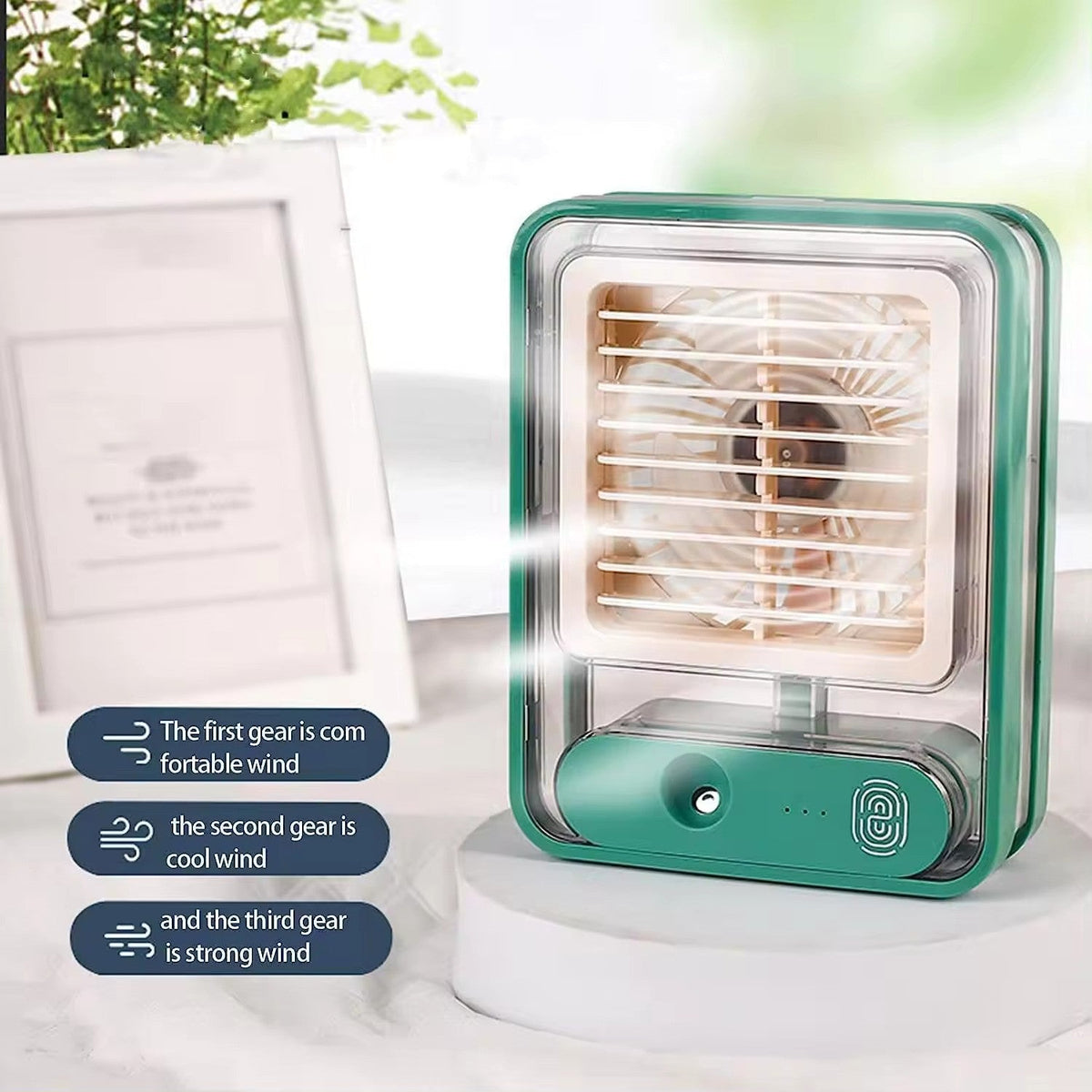 Mini ventilator portabil 3 în 1: racorire, umidificare și iluminare, incarcare usb + acumulator incorporat, 18 cm